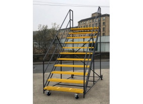 Steps and Access Platforms