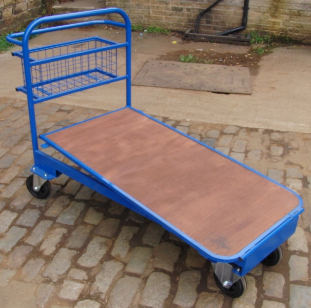 CC2B - Budget Cash & Carry Trolley with Basket