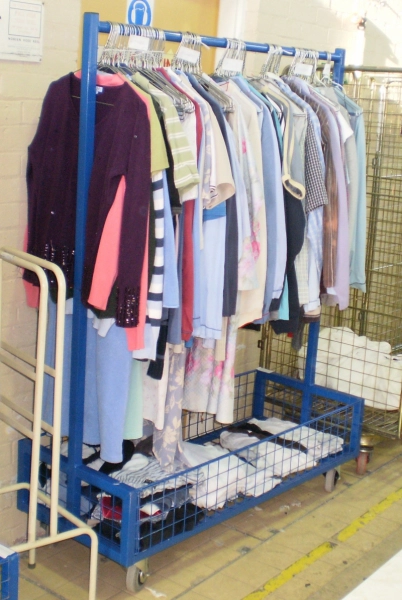 GR50 NHS Laundry Rail with Bottom Basket